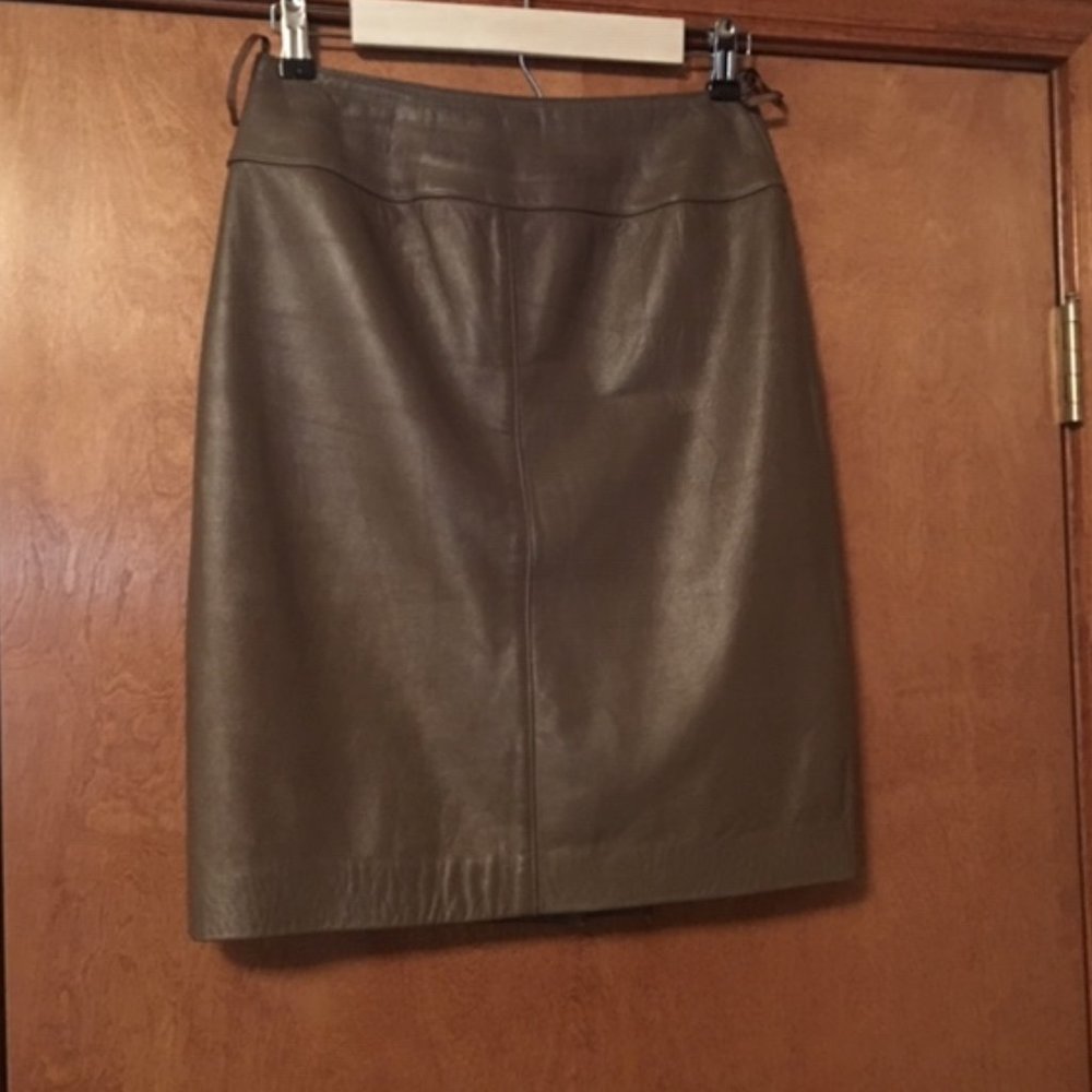 Vintage 1980s Carlisle Size US 4 Taupe Brown lined leather Skirt